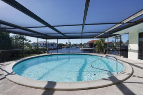 Sunset Oasis Gulf Access Pool Home in Cape Coral